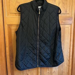 Old Navy Quilted Vest!
